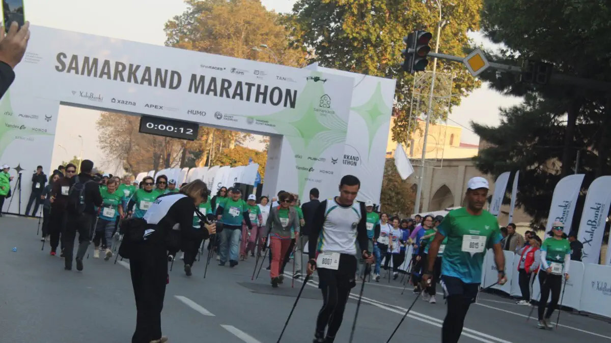 Samarkand Marathon xalqaro xayriya yugurish marafoniga start berildi