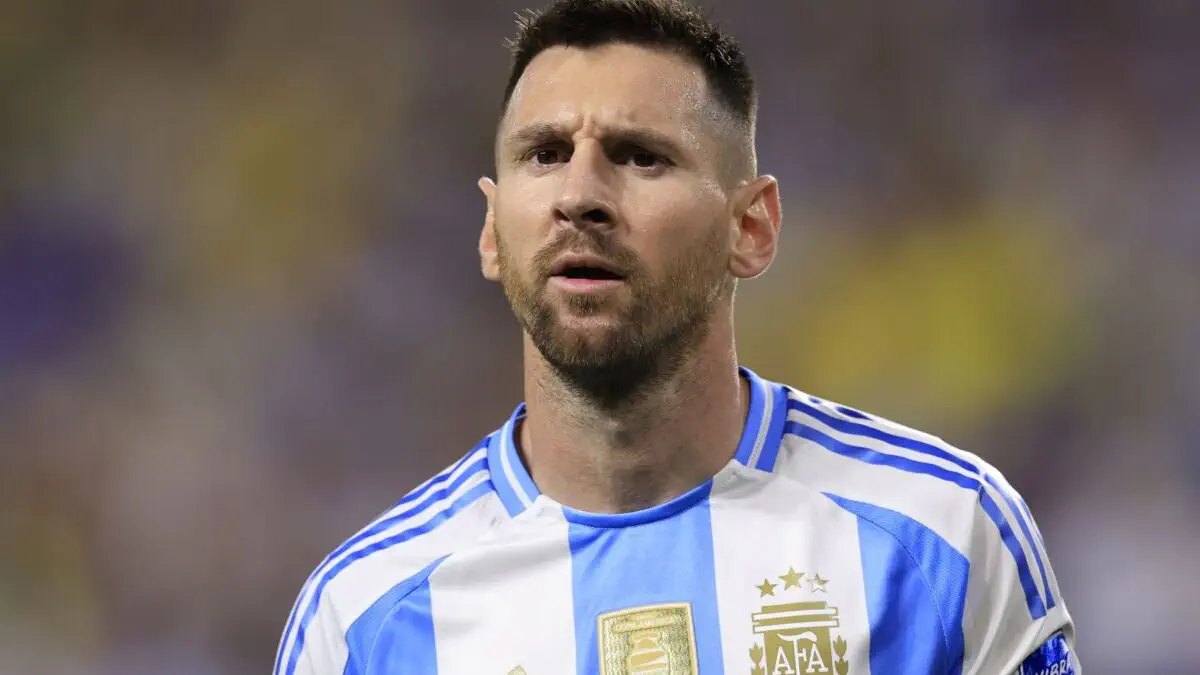Oʻrtoqlik oʻyini. Argentina Messi va Martinesning gollari evaziga Angolani magʻlub etdi