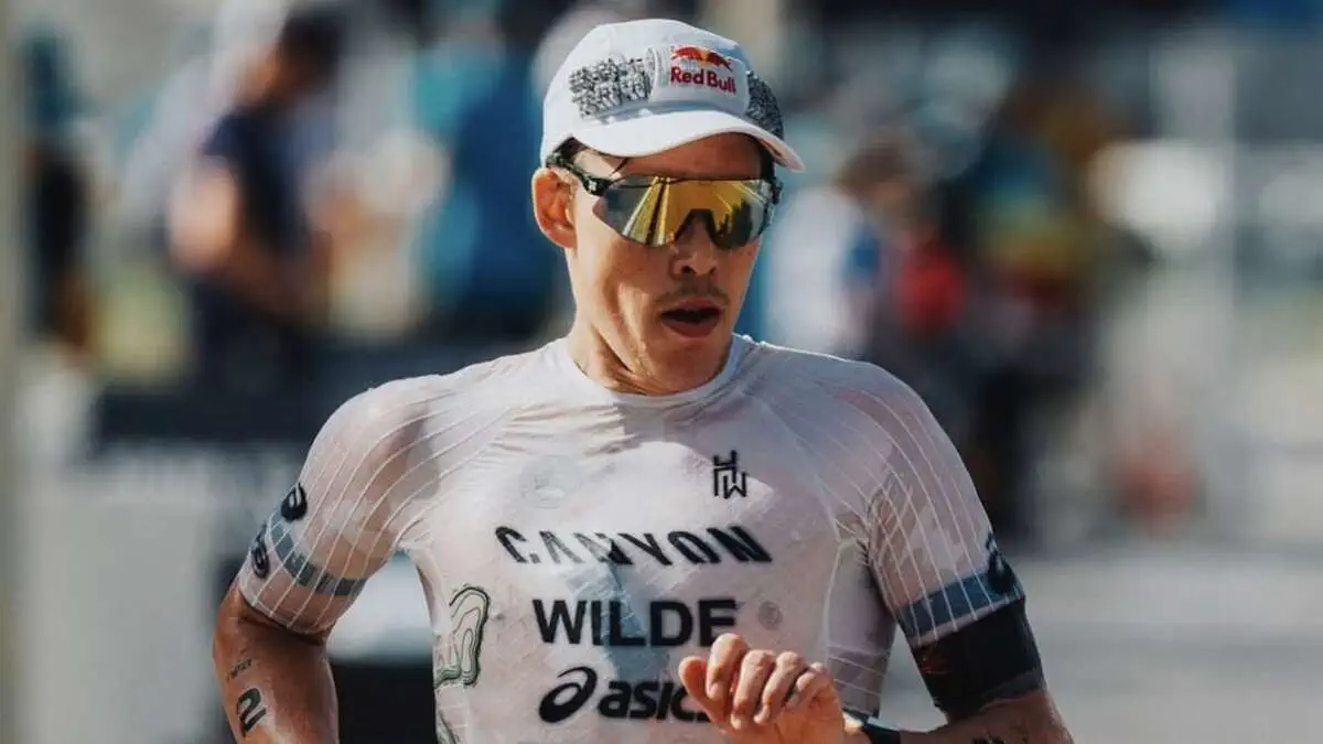 Velosport. Dubai T100 erkaklar professional poygasi: Bitta xato shohsupani o’zgartirib yubordi