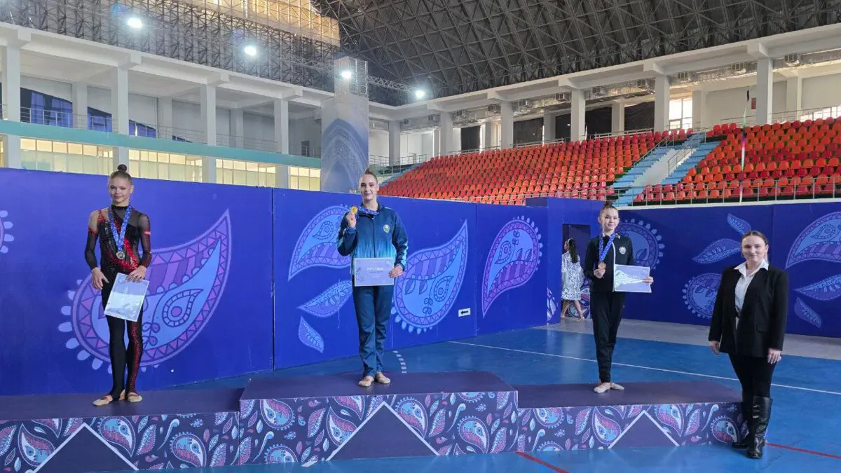 Gimnastika. Eng nafis sportchilar o'rtasidagi turnir g'oliblari Toshkent gimnastika markazida gilamchada aniqlandi