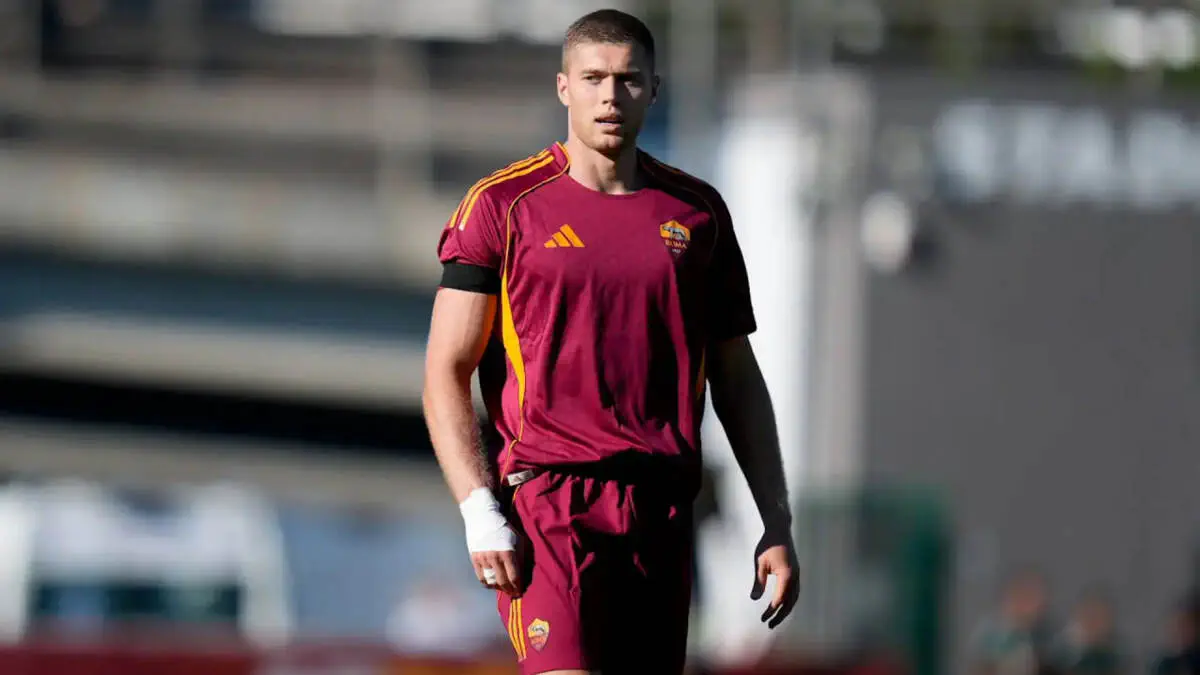 «Roma» Shomurodov o‘rniga olgan hujumchisidan tezroq qutulmoqchi