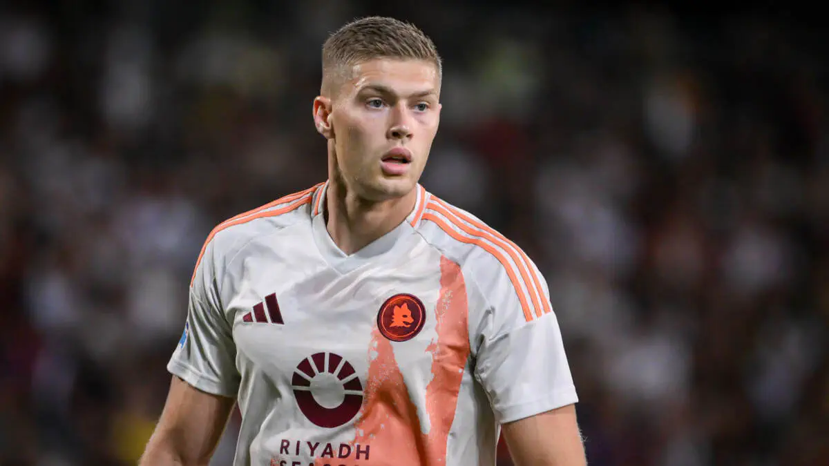 «Milan» Dovbikni kuzatmoqda
