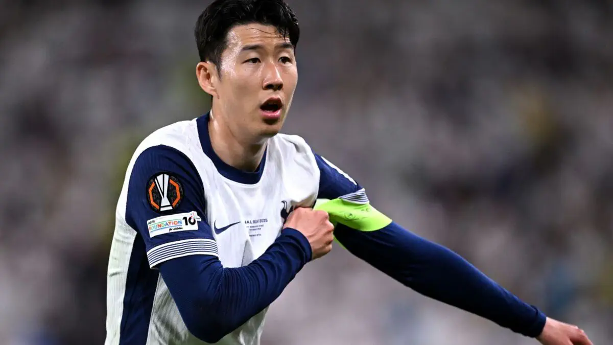 Son Hyon Min Londonga qaytib, «Tottenhem» muxlislari bilan xayrlashadi
