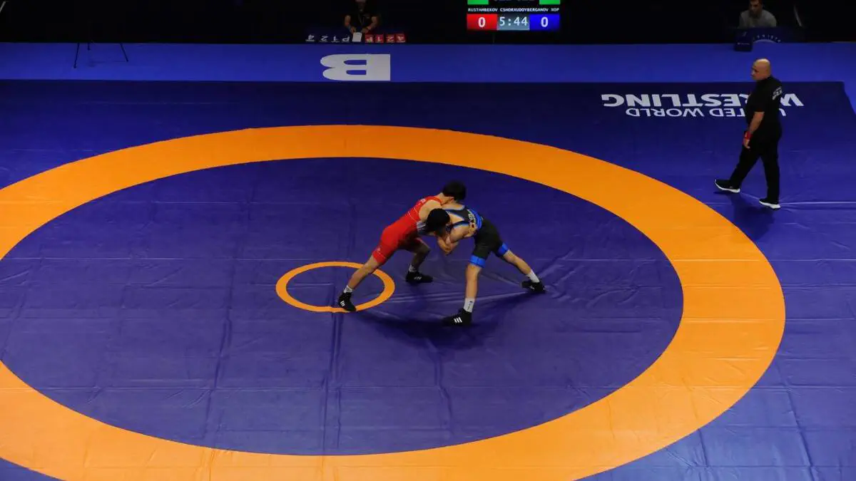 Erkin kurash bo‘yicha O‘zbekiston chempionatining birinchi-kun g‘olib va sovrindorlari ma'lum bo'ldi