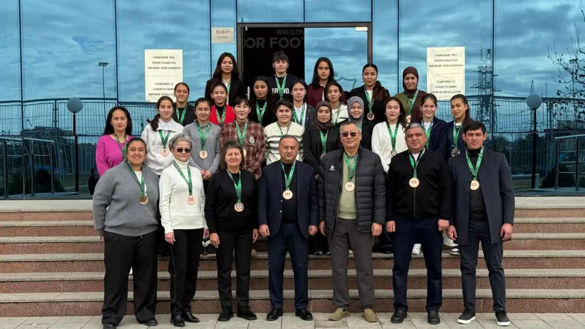 Bunyodkor ayollar jamoasi taqdirlandi