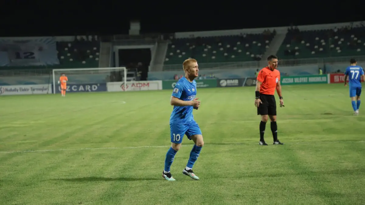 “Dinamo” Anvarjon Hojimirzayev bilan shartnomasini uzaytirdi