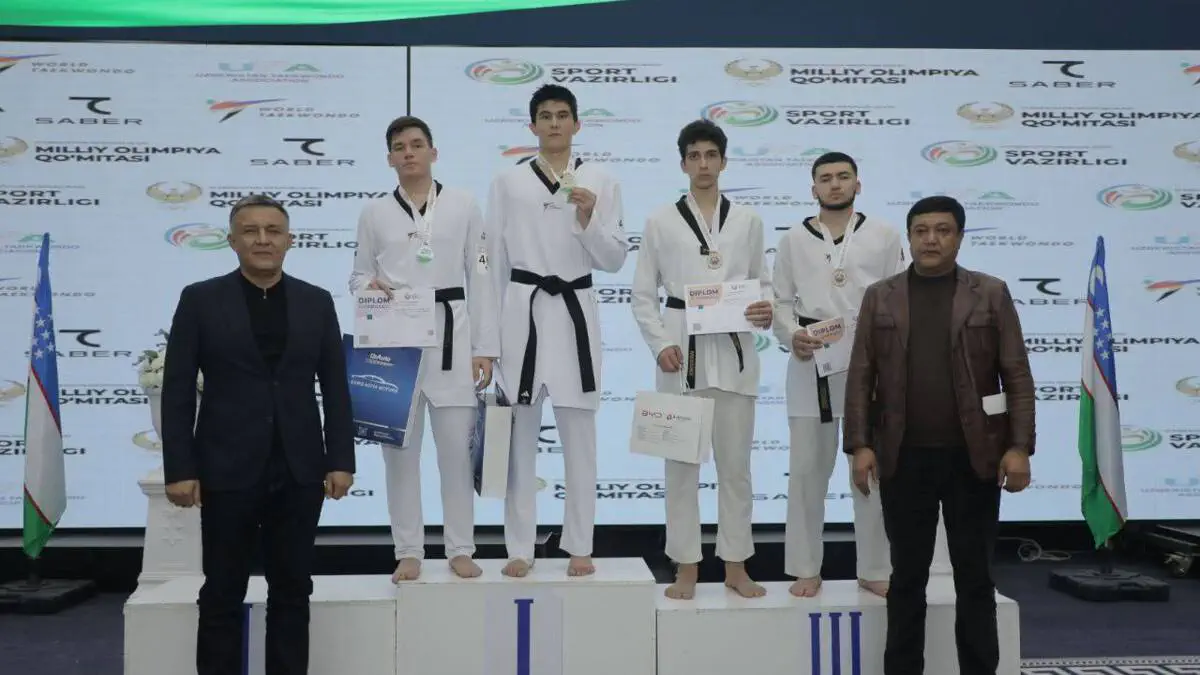 Jizzaxda taekvondo WT bo'yicha O'zbekiston chempionatlari davom etmoqda