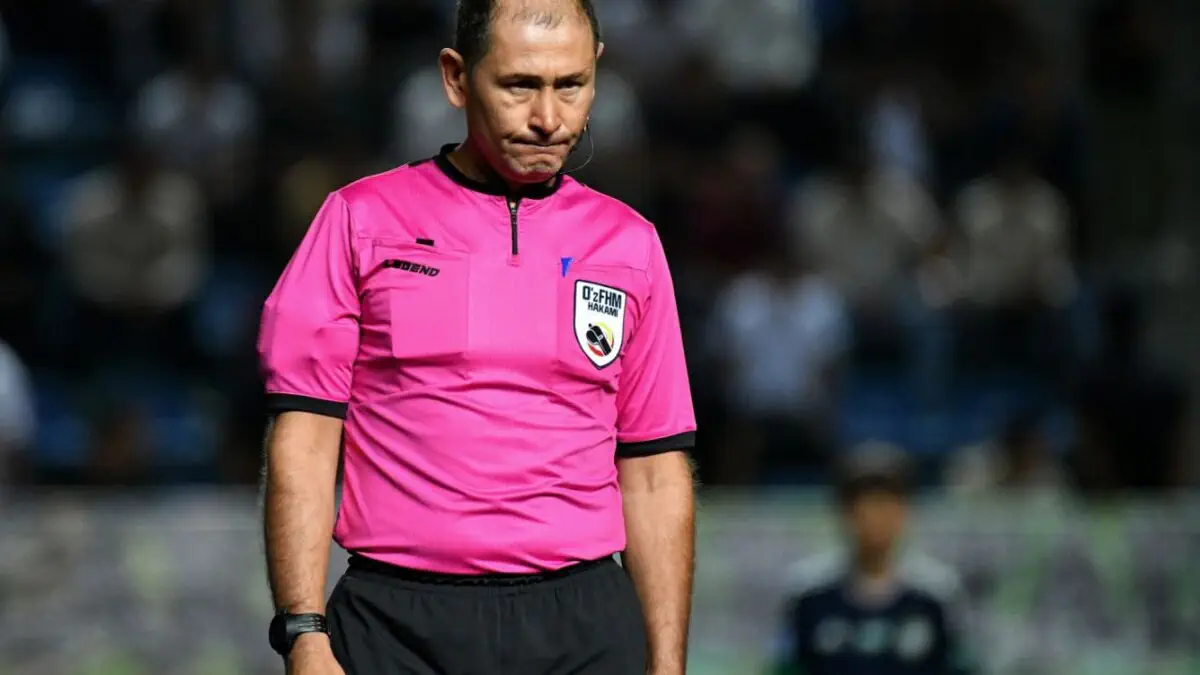 Superliga o'tish o'yinini To'xtasinov boshchiligidagi hakamlar boshqarib boradi