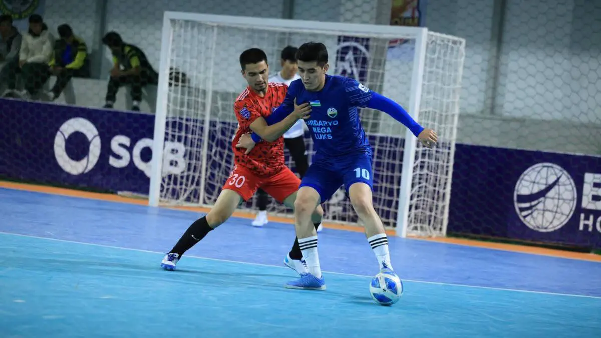 Birinchi liga shiddatli kurashlar bilan boshlandi