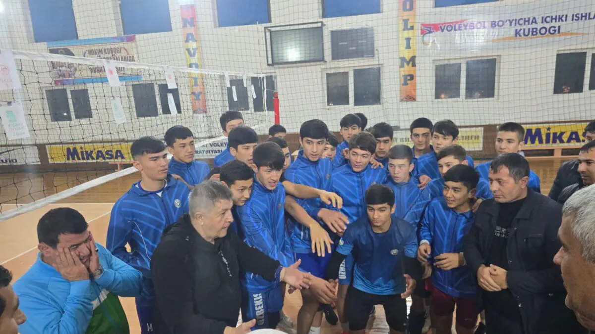 Voleybol. Navoiy viloyatida voleybol bo‘yicha o‘quv-seminar tashkil etildi