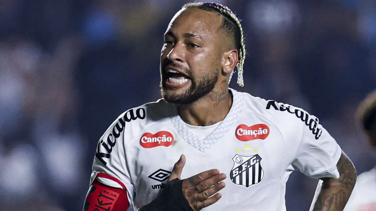«Santos» Neymar bilan shartnomani uzaytirmoqchi