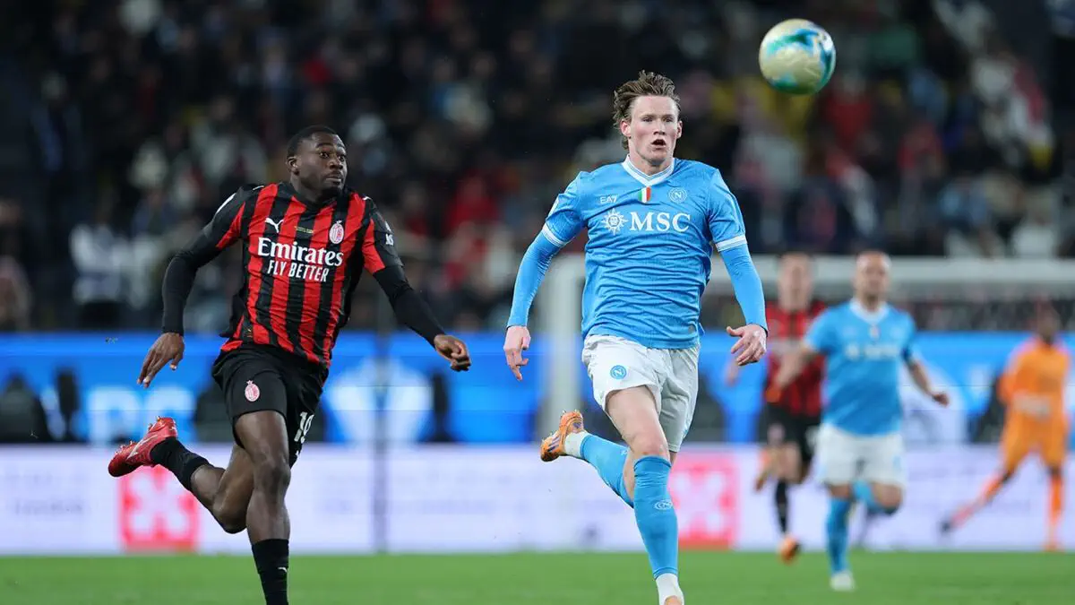 Italiya Superkubogi. «Napoli» «Milan»ni ishonchli hisobda magʻlub etib, finalga yoʻllanma oldi