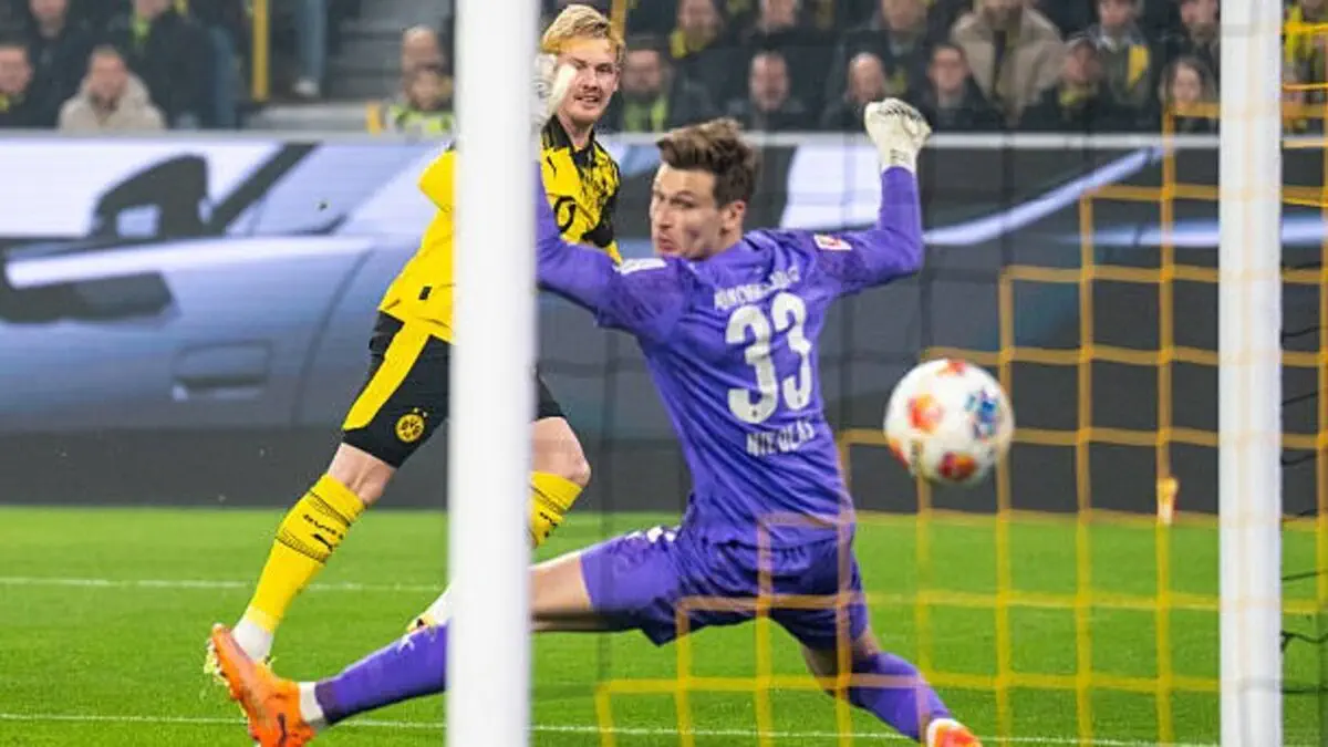 Bundesliga. «Borussiyalar» to'qnashuvida Dortmund klubi ustun keldi va 2-o'ringa ko'tarildi