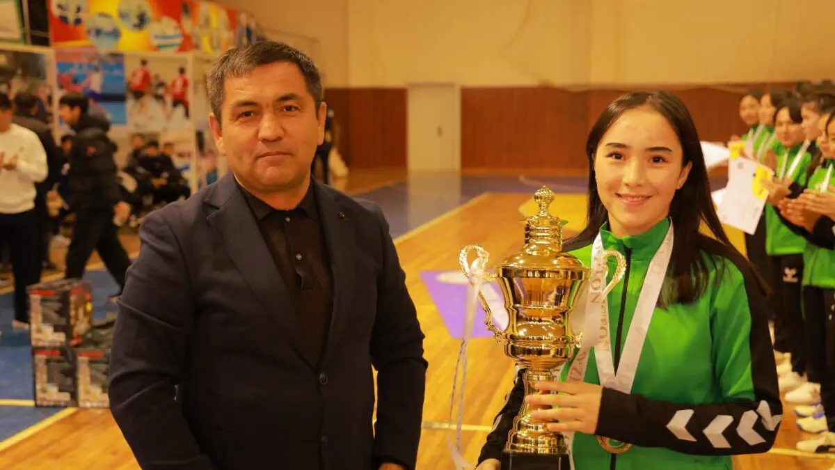 Gandbol. Termiz shahrida gandbol bo‘yicha 20 yoshgacha bo‘lgan o‘g‘il bolalar hamda qizlar o‘rtasida O‘zbekiston chempionati  bo‘lib o‘tdi