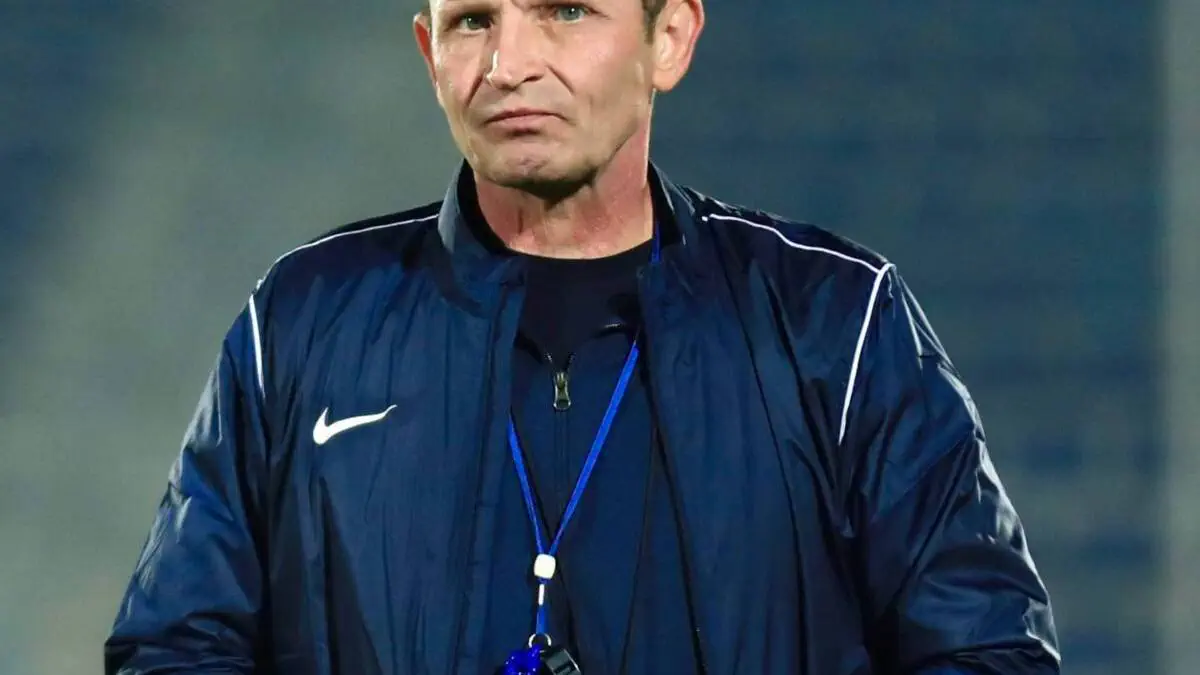 «Buxoro» Aleksandr Xomyakov bilan yangi shartnoma imzoladi