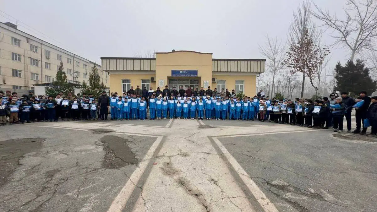 Andijonda sportchilarga bayram sovg‘alari topshirildi