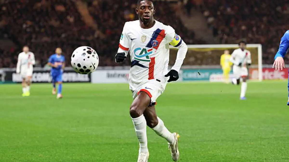 Usmon Dembele shu daqiqalarda Dubayda bo‘lib o‘tayotgan Globe Soccer Awards taqdirlash marosimida yilning eng yaxshi futbolchisi deb topildi
