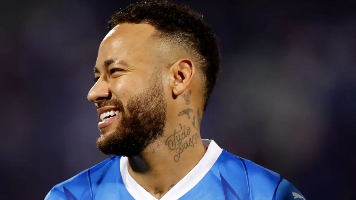 «Santos» Neymar bilan shartnomani uzaytirishni va Barbozani ortga qaytarishni rejalashtirmoqda