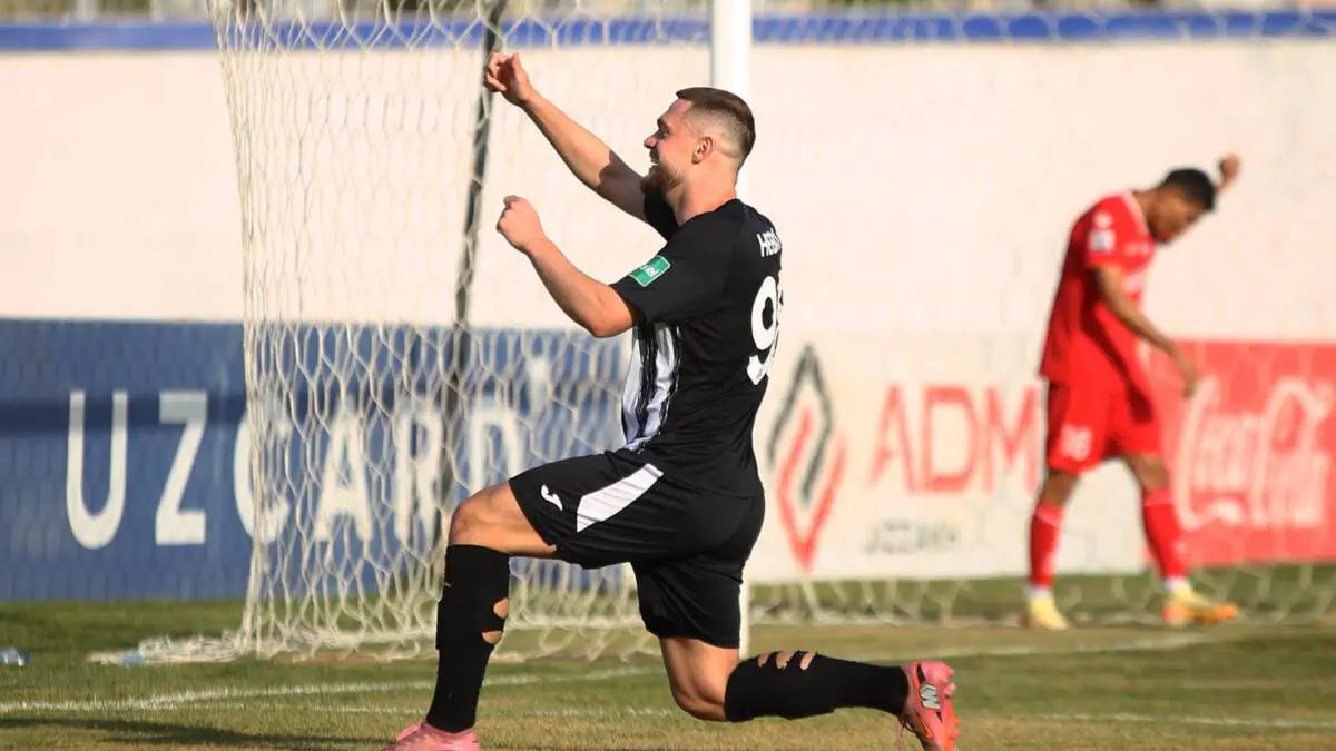 Rubin Xebay «Navbahor»ga o'tishi mumkin