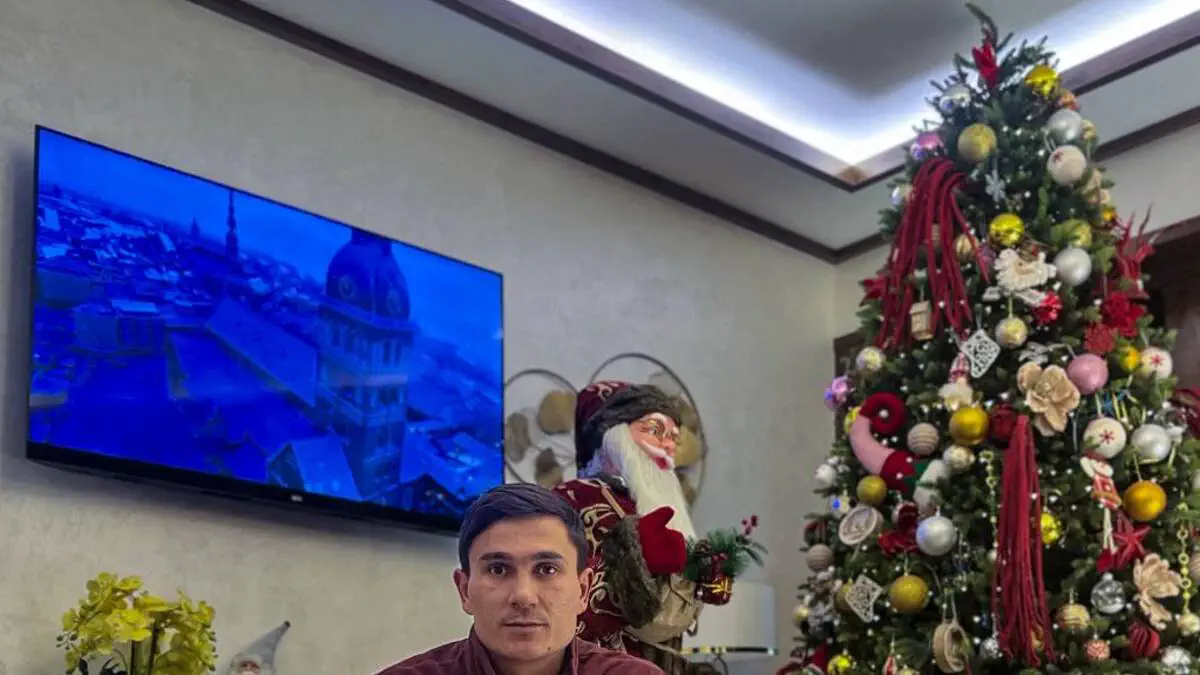 Qizilqum Asror G’ofurov bilan shartnomani uzaytirdi