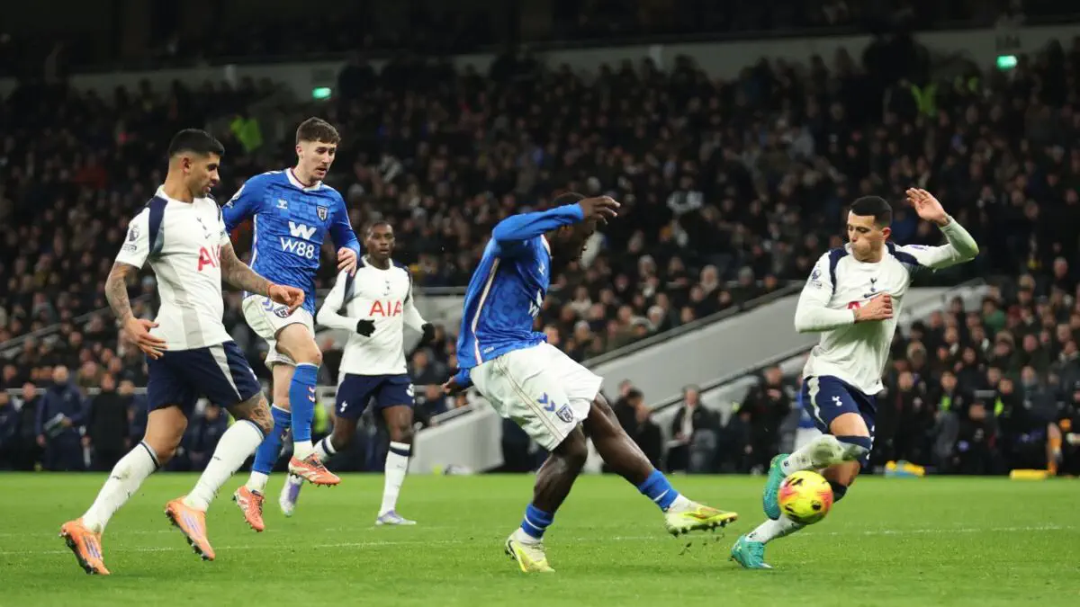 «Tottenhem» Qudusning jarohati sabab yangi hujumchiga ehtiyoj sezmoqda