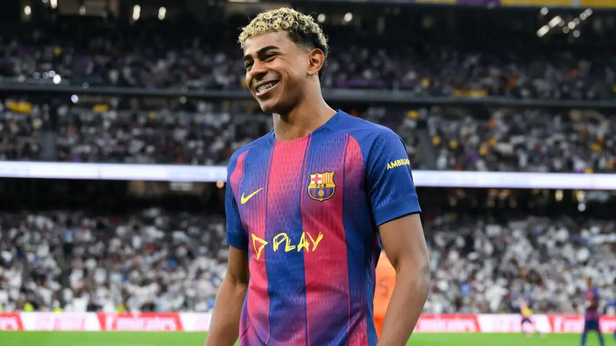 Yamal «Barselona» bilan beshinchi sovrinini qoʻlga kiritdi. Messi uning yoshida ikkita sovringa ega chiqqandi