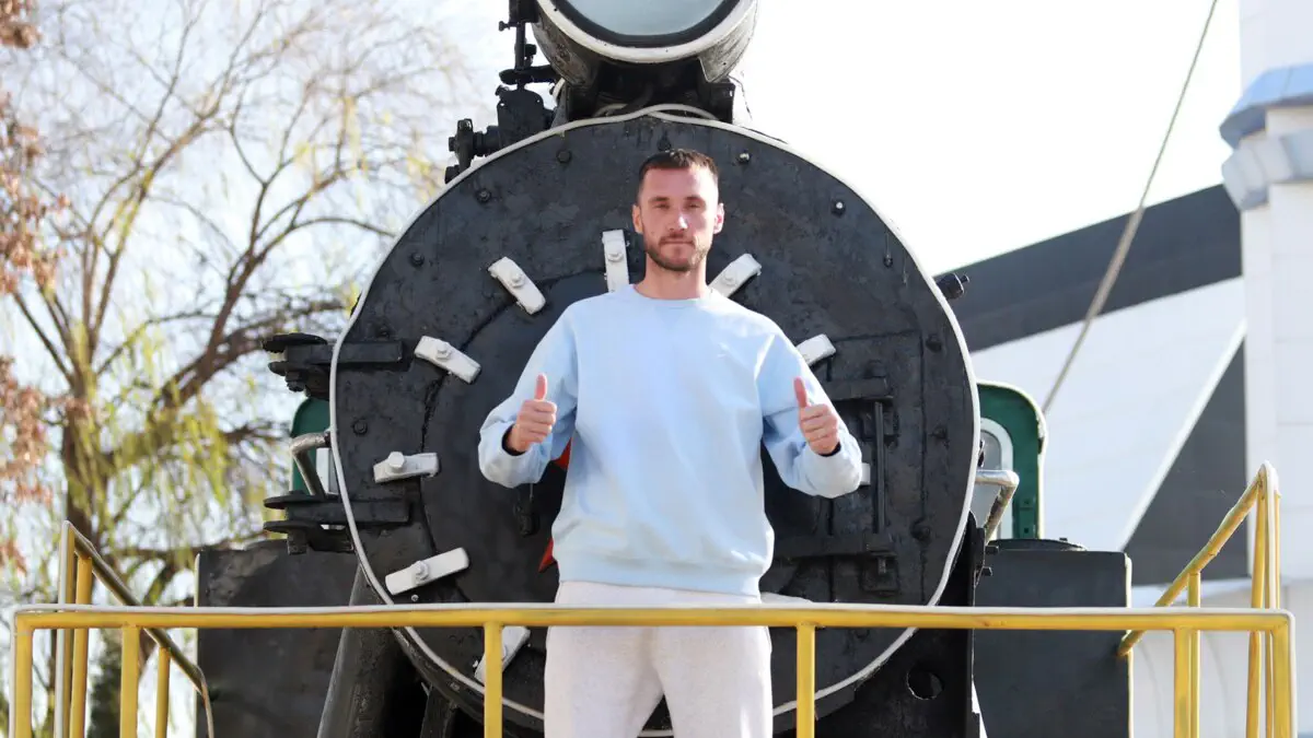 Aleksandar Shushnyar – «Lokomotiv» futbolchisi