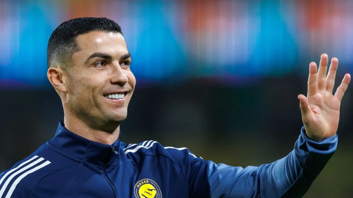 Ronaldu birinchi, Messi uchinchi — 2025 yilda eng koʻp daromad qilgan sportchilar roʻyxati eʼlon qilindi