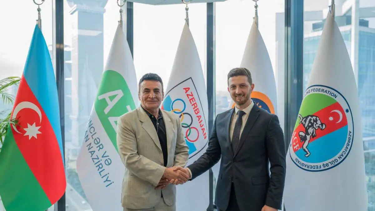 Ozarbayjon Kurash Federatsiyasi Olimpiya o‘yinlarida jami 4 ta oltin medalni qo‘lga kiritgan Muhammad Banna bilan shartnoma imzoladi