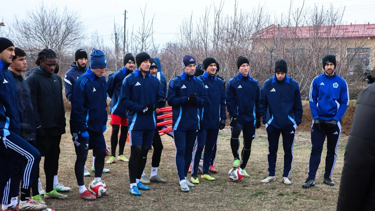 «Xorazm» 10 nafar futbolchini ro‘yxatdan o‘tkazdi