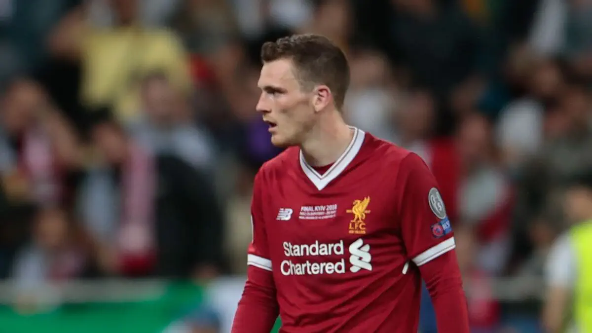 «Tottenhem» «Liverpul» himoyachisini sotib olmoqchi