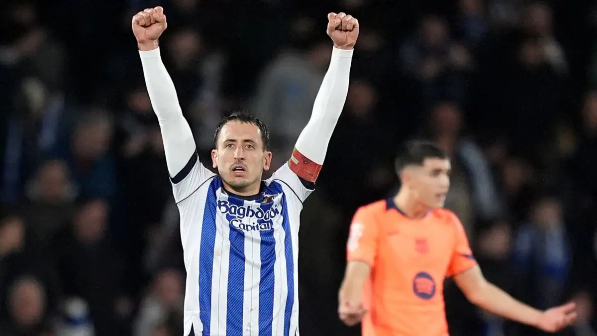 «MYU» Mikel Oyarzabalga qiziqish bildirmoqda
