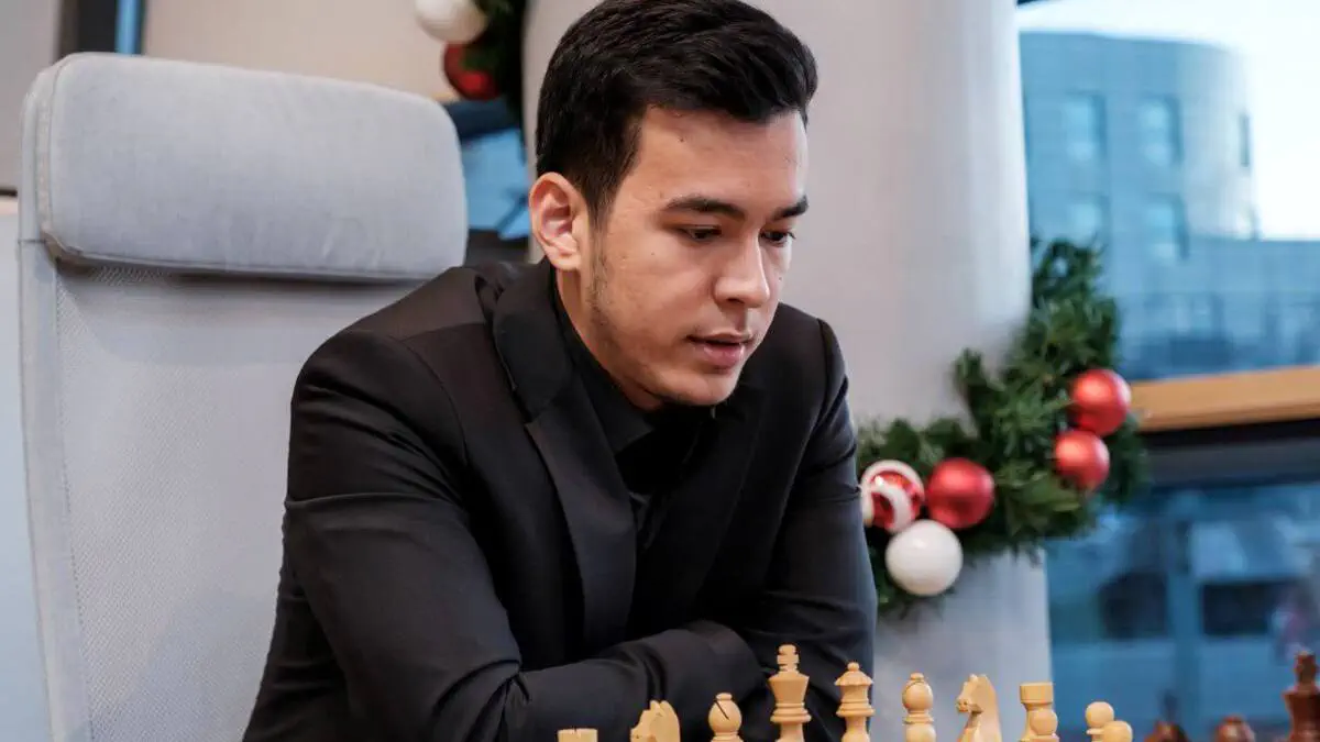 Nodirbek Abdusattorov Tata Steel Chess 2026 turniri g‘olibi