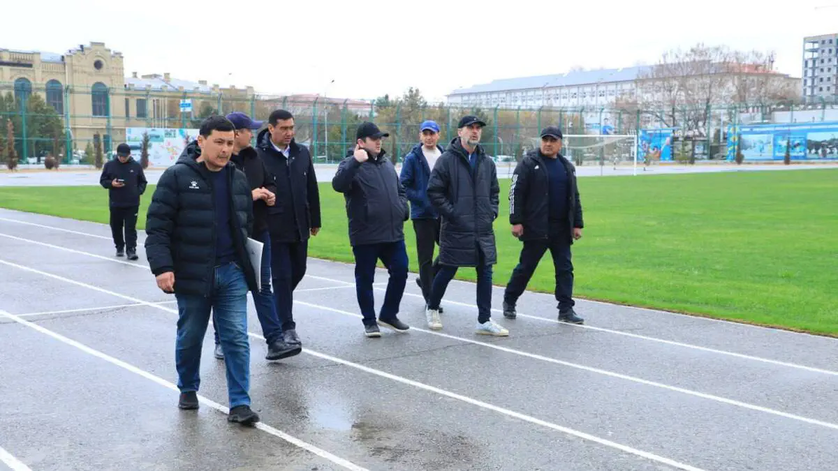 FIFA menejeri Kristian Shmeylezer FarDU sport majmuasiga tashrif buyurdi