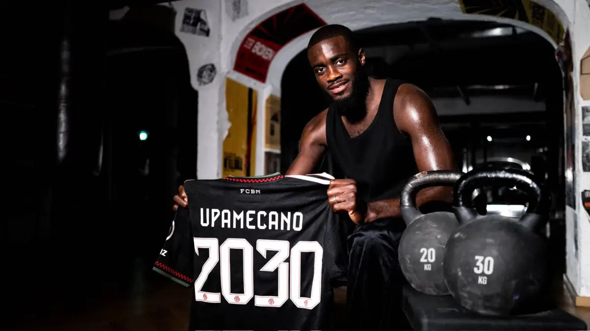 «Bavariya» Upamecano bilan shartnomani uzaytirdi