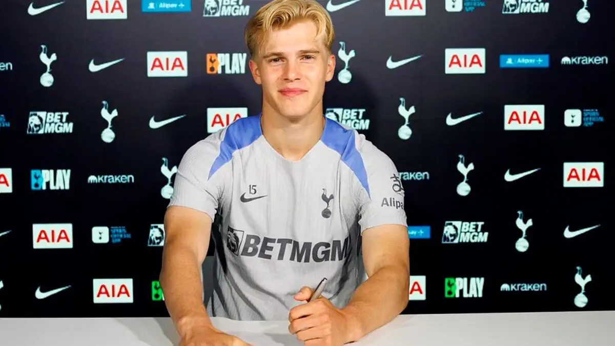 «Tottenhem» Bergvallni APLning ikki top-klubiga sotishdan bosh tortdi