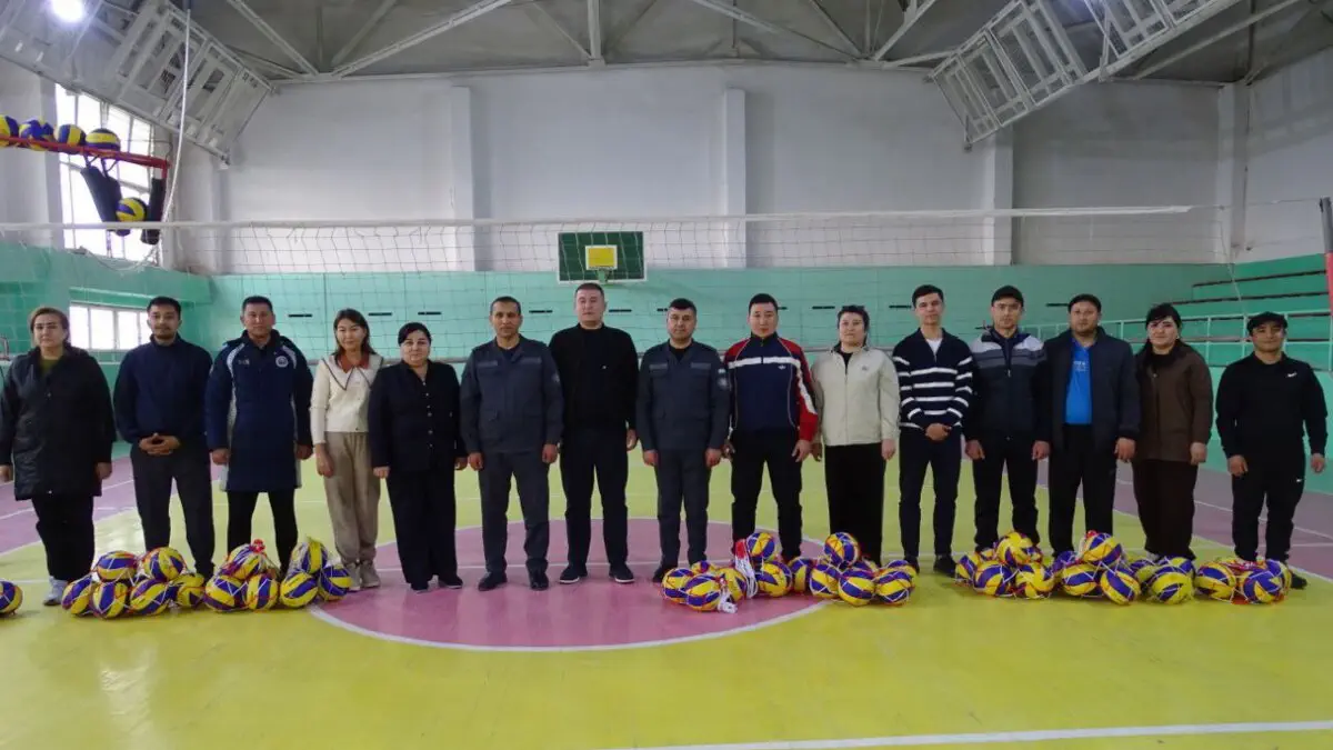 Voleybol. Zarafshonlik murabbiylar taqdirlanishdi