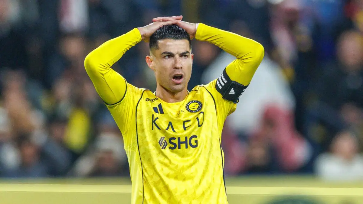 Ronaldu mintaqadagi vaziyat keskinlashgani sababli Saudiya Arabistonini tark etdi