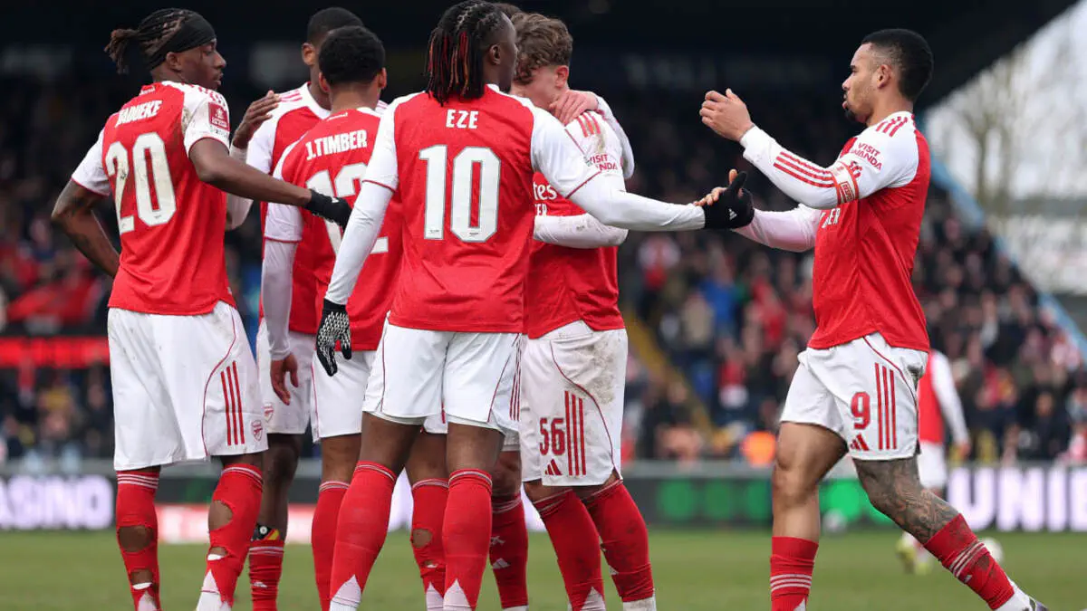 Angliya kubogi. Mansfield — Arsenal 1:2 (video sharh)