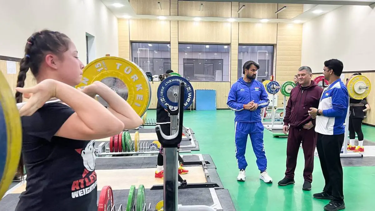  Chirchiqda O‘zbekiston va Hindiston og‘ir atletikachilarining qo‘shma yig‘ini boshlandi 