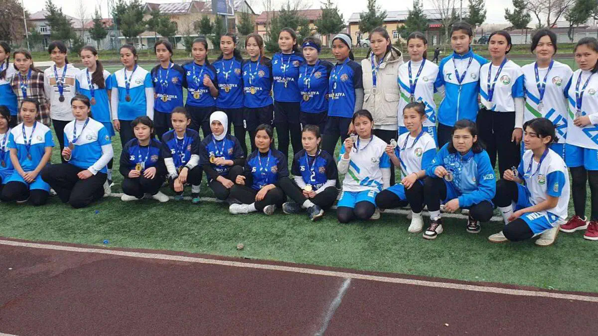 Regbi. Jizzax viloyatida Regbi-7 bo’yicha U-16 viloyat chempionati bo’lib o’tdi