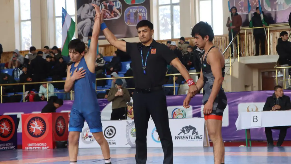 Xorazmda sport kurashlari bo'yicha U20 O‘zbekiston kubogi bahslari boshlandi