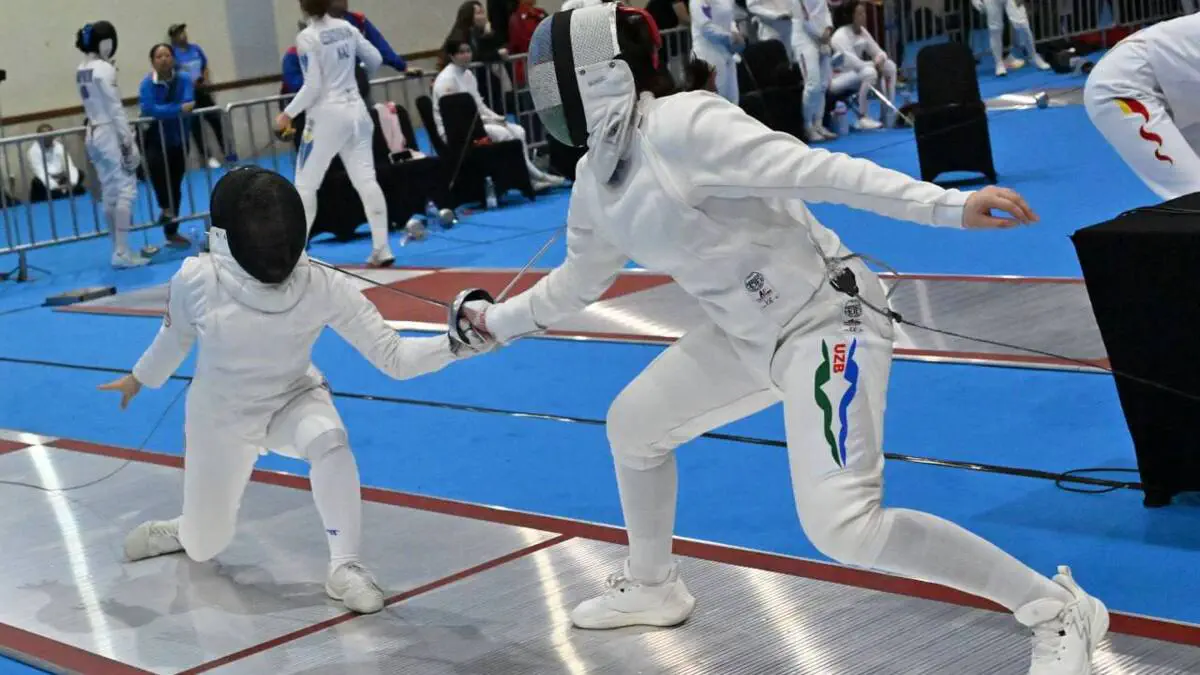 Qilichbozlik. Toshkentda U-20 O‘zbekiston chempionati bo'lib o'tmoqda