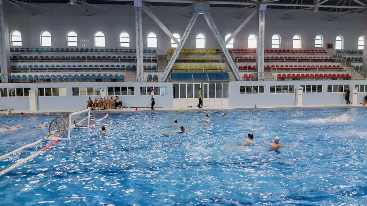 Samarqandda 15 yoshgacha bo'lgan o'smirlar o'rtasidagi O'zbekiston suv polosi chempionatining birinchi bosqichi boshlandi