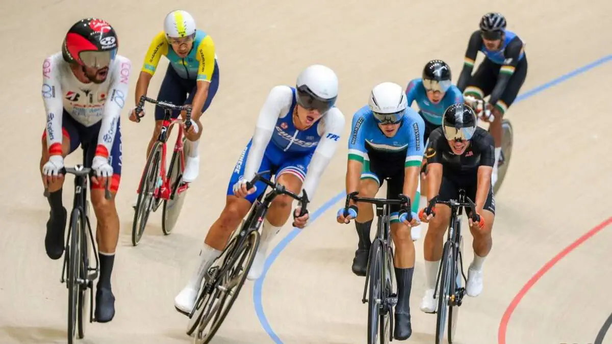 Velosport. Nafosat Koziyeva hamda Dmitriy Bocharov OMNIUM dasturini yakunlashdi