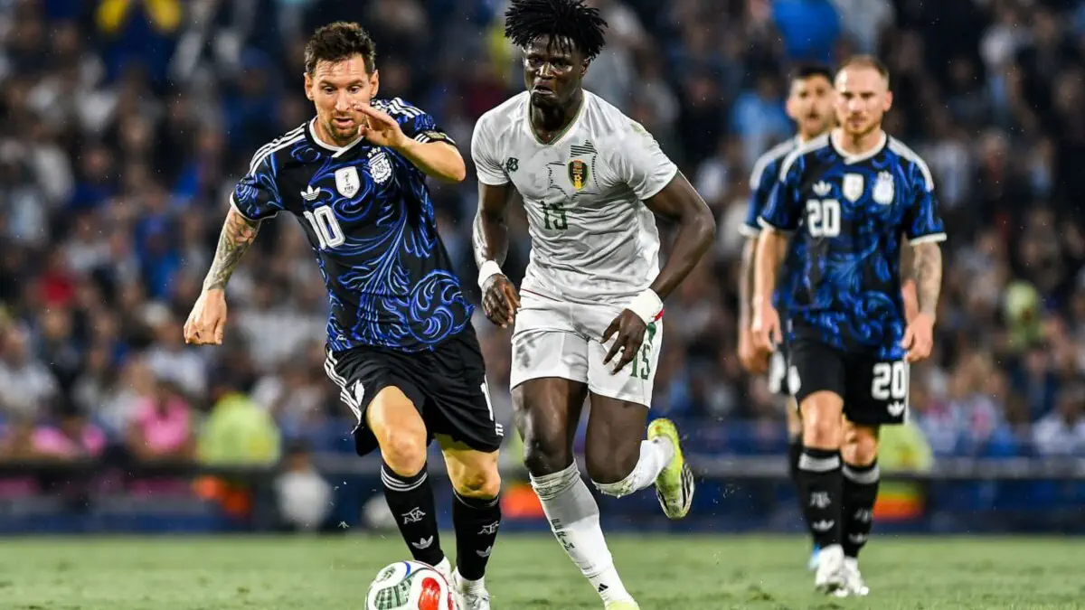 O‘rtoqlik o‘yini. Argentina Afrika jamoasini qiyinchilik bilan mag‘lub etdi