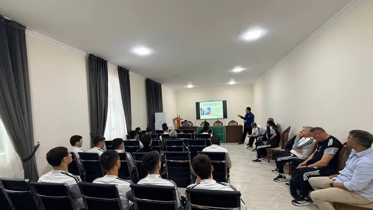  Neftchi futbolchilari uchun Antidoping qoidabuzarliklari turlari mavzusida an’anaviy seminar-trening tashkil etildi
