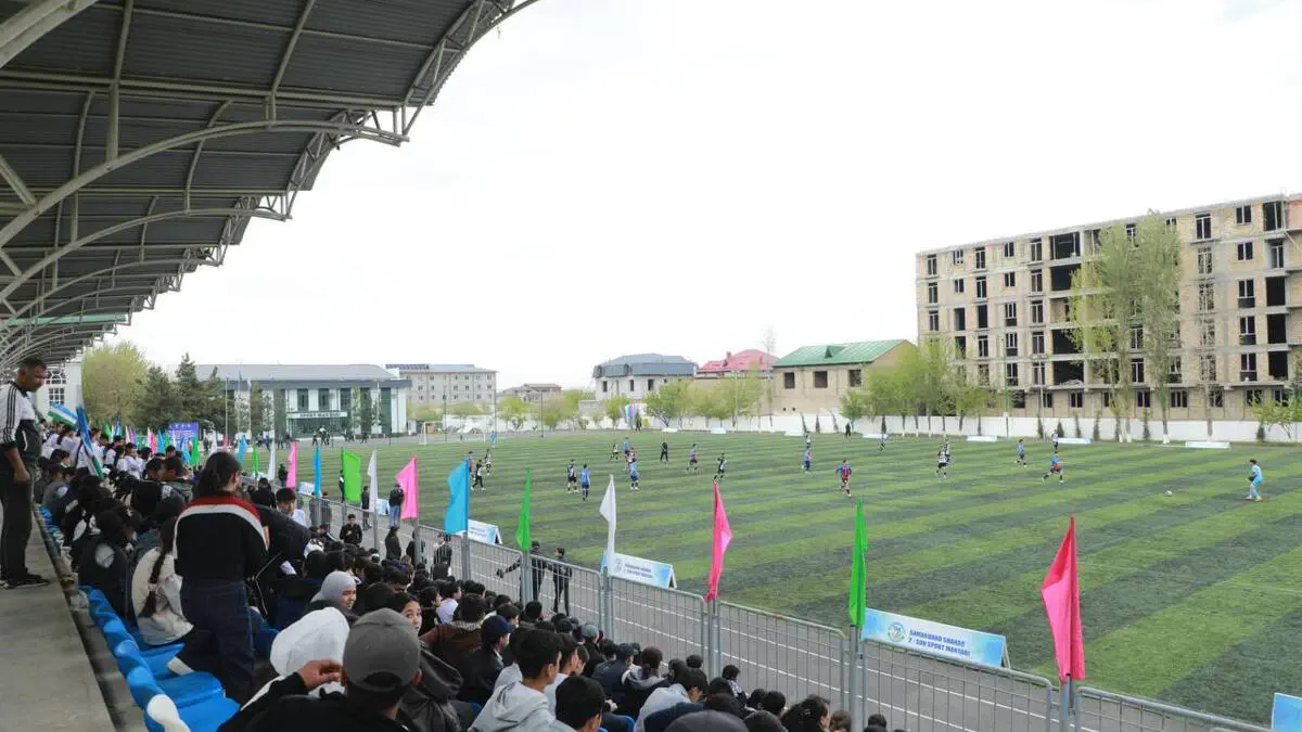 Samarqandda futbol va mini-futbol bo‘yicha DXX kubogi musobaqalariga start berildi