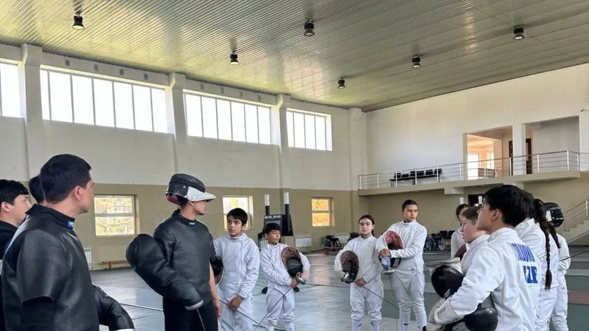 Andijonlik qilichbozlar Prezident olimpiadasiga katta mas’uliyat bilan tayyorgarlik ko‘rishmoqda 