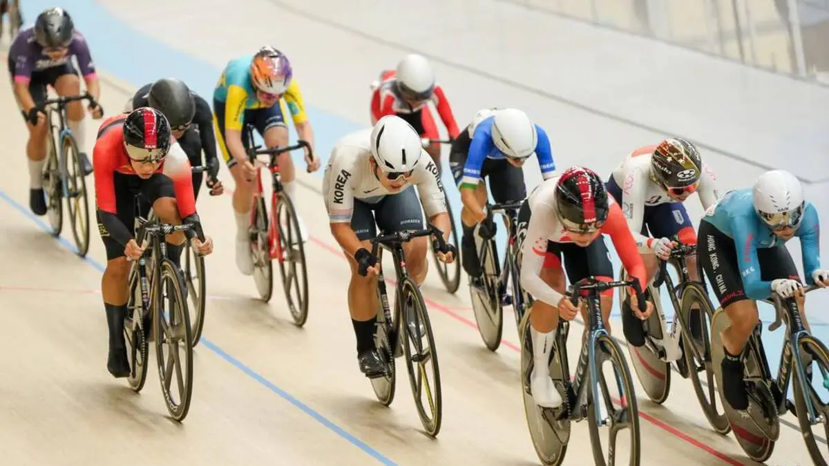 Velosport. Ayollar o'rtasida 46 km masofadagi  "Elimination" dasturida Koziyeva 4-natijani qayd etdi